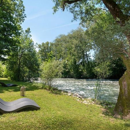 Logis Hotel Restaurant Les 2 Rives - A75, En Bordure De Riviere Banassac Εξωτερικό φωτογραφία