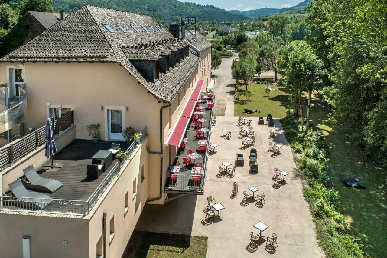 Logis Hotel Restaurant Les 2 Rives - A75, En Bordure De Riviere Banassac Εξωτερικό φωτογραφία